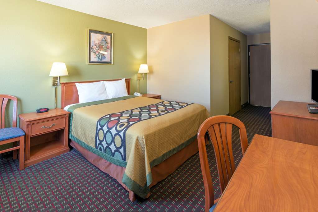 Super 8 By Wyndham Mendota I-39 Hotel Bilik gambar